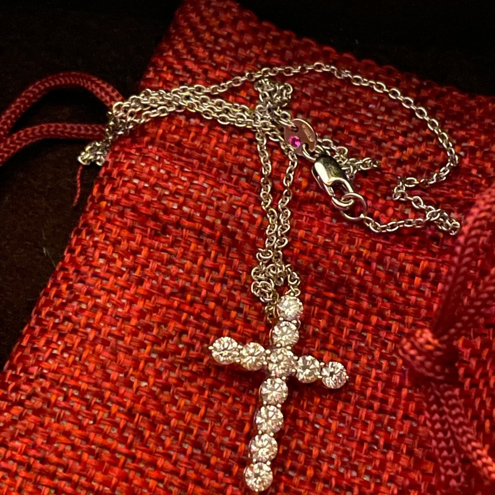 Roberto coin 18 kt. White gold chain necklace with 1.44 kt diamonds iwhite gold.